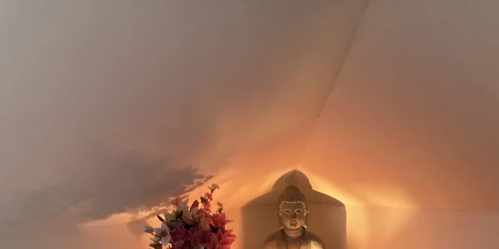 Masáže pro ženy: relaxační balíčky s uvolňující masáží, reiki s numerologií i lávové kameny