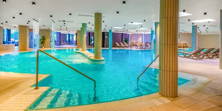 Wellness pobyt nedaleko města Pécs: termální bazény, polopenze, dětský bazén a množství aktivit