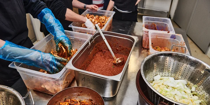 Vyrobte si vlastní kimchi: čtyřhodinový kurz pro 1 i 2 osoby, ochutnávka a sleva na nákup
