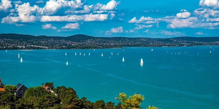 Relax u Balatonu: 4* hotel s vlastní pláží, polopenze, neomezený wellness a zábava pro celou rodinu