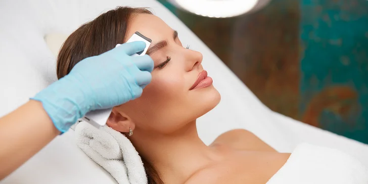 Kosmetické ošetření dle výběru: kompletní péče, lash lifting, radiofrekvence i kyselina hyaluronová