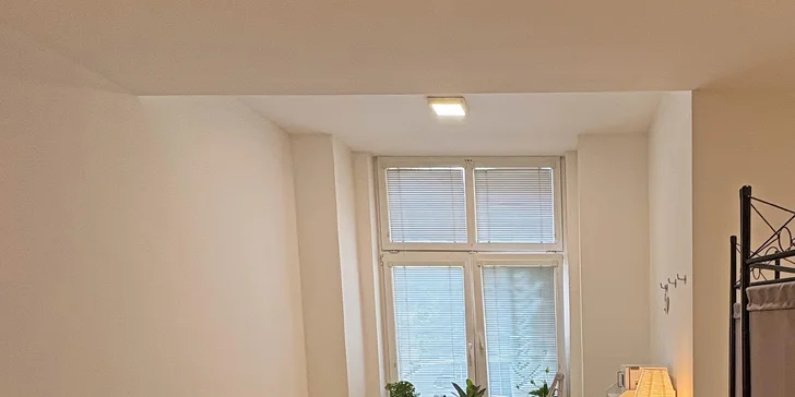 Kosmetické ošetření dle výběru: kompletní péče, lash lifting, radiofrekvence i kyselina hyaluronová