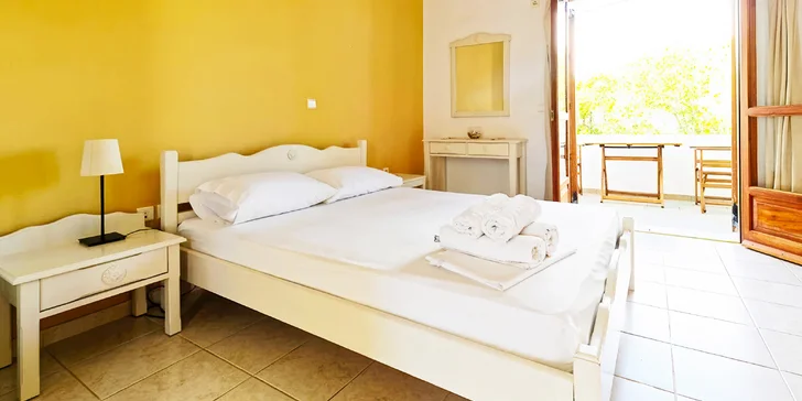 Dovolená na ostrově Skyros: 3* hotel, 220 m od pláže, vč. letenek