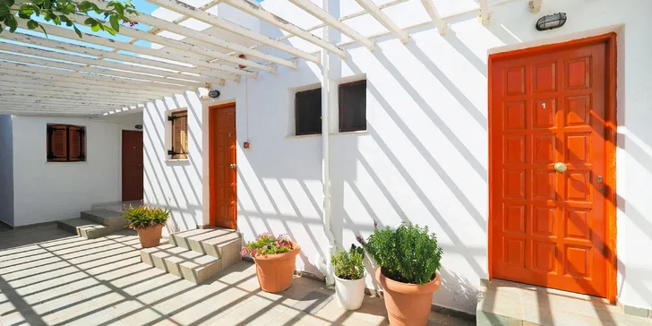 Dovolená na ostrově Skyros: 3* hotel, 220 m od pláže, vč. letenek