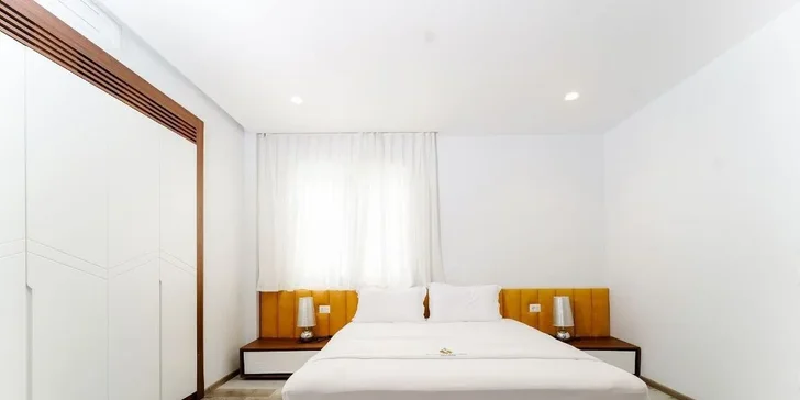 5* dovolená v Albánii: hotel Pinea přímo u moře, bazén, all inclusive a letenky