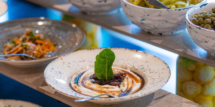 Dovolená v Albánii na Jónském pobřeží: 4* hotel Morina Beach u pláže, all inclusive, bazén i let