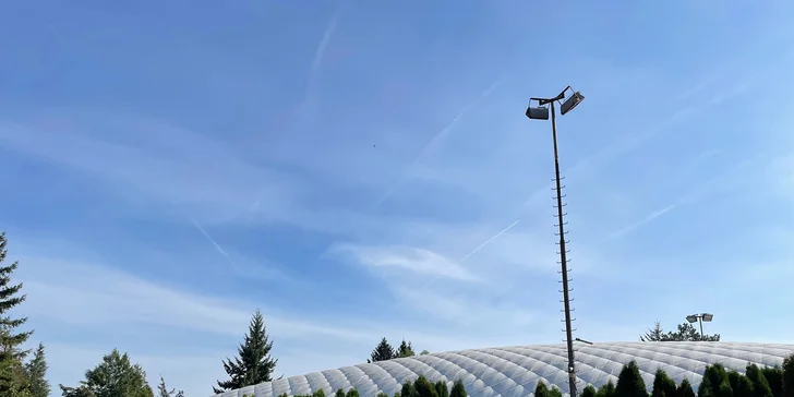 Tenisu zdar: pronájem tenisové haly na 60 minut, všední dny i víkend