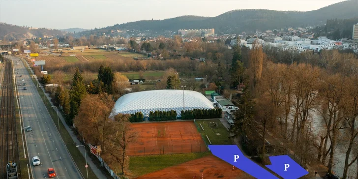 Tenisu zdar: pronájem tenisové haly na 60 minut, všední dny i víkend