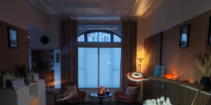 Ošetření problematické pleti nebo luxusní péče s galvanikou a kosmetickými masážemi