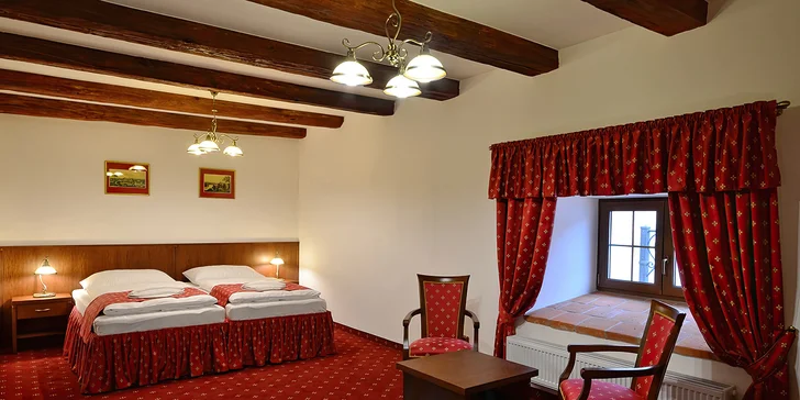 Krásný hotel u pivovaru Klášter: wellness a polopenze s večeřemi při svíčkách