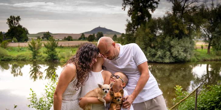 Profi focení: rodinné, párové, s mazlíčkem nebo newborn i přímo v porodnici