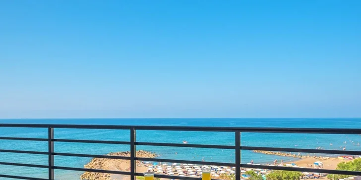 Dovolená na Krétě: 4* hotel přímo u pláže, all inclusive, bazén, tenis i let