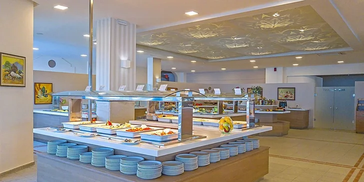 Dovolená na Krétě: 4* hotel přímo u pláže, all inclusive, bazén, tenis i let