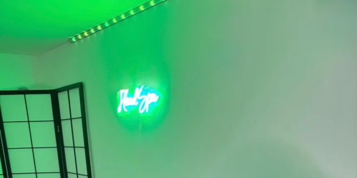 Vlasová výživa či head spa: ⁠⁠⁠⁠⁠⁠60 minut relaxu pro ženy i muže, vč. čištění vlasové pokožky a masáže