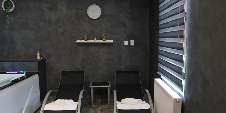 Privátní wellness Honezovice: sauna a hydromasážní vana pro dva na 1 až 6 hodin