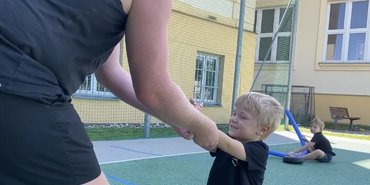 Skupinové tréninky bojových umění pro děti od 4 do 11 let: 5 nebo 18 lekcí