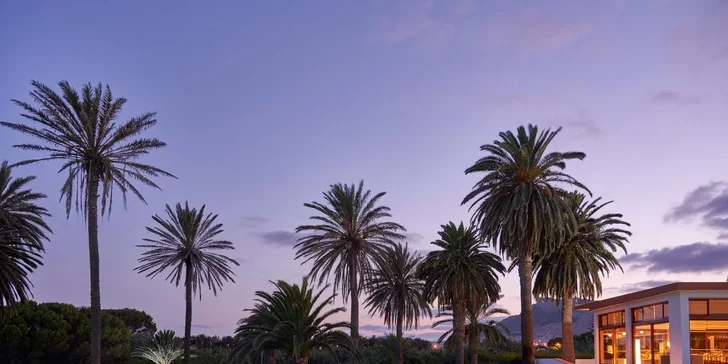 Ostrov Porto Santo letecky: hotel Porto Santo & SPA**** u pláže s bazénem, snídaně či polopenze