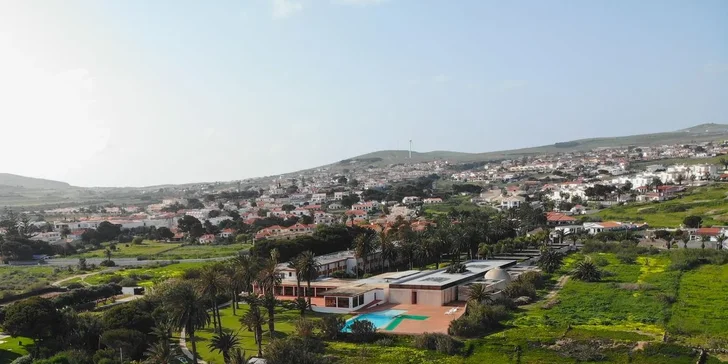 Ostrov Porto Santo letecky: hotel Porto Santo & SPA**** u pláže s bazénem, snídaně či polopenze