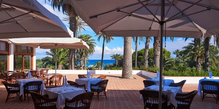 Ostrov Porto Santo letecky: hotel Porto Santo & SPA**** u pláže s bazénem, snídaně či polopenze