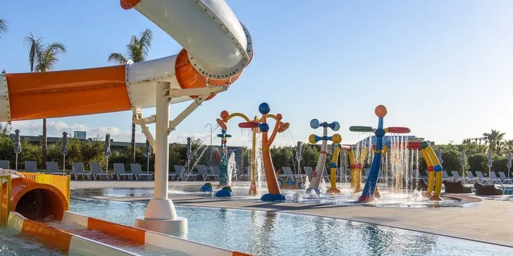 Dovolená na Krétě: 4* hotel, all inclusive, bazény s aquaparkem, animace i let