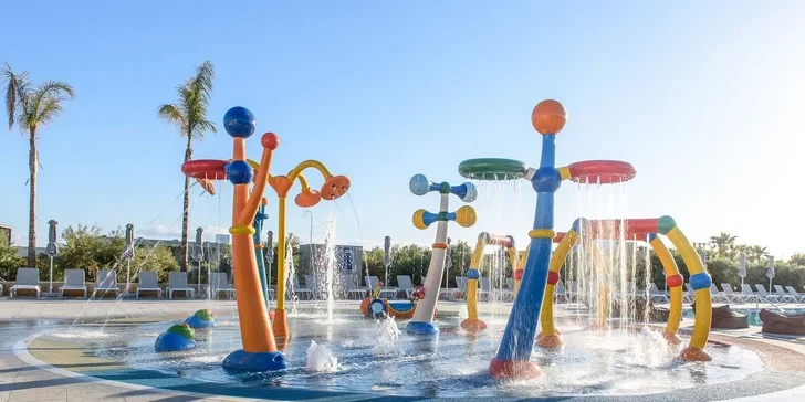 Dovolená na Krétě: 4* hotel, all inclusive, bazény s aquaparkem, animace i let