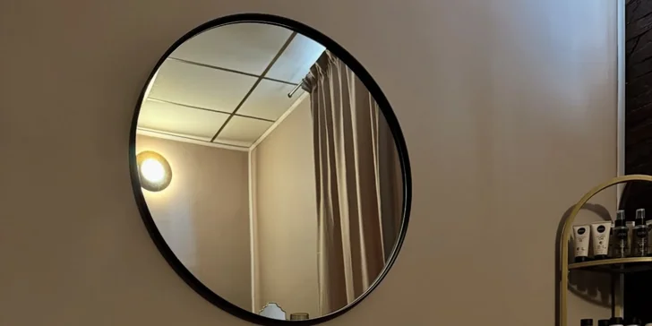 Relaxační procedura head spa, masáž hlavy i hloubková péče o poškozené vlasy