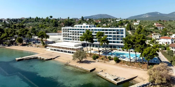Řecko letecky: hotel Mirage Chalkida City Resort***** přímo u pláže, infinity bazén i snídaně