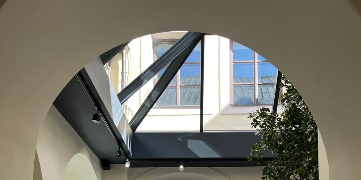 Otevřený voucher na jídlo i nápoje v nové kavárně RestArt Cafe: 500 Kč