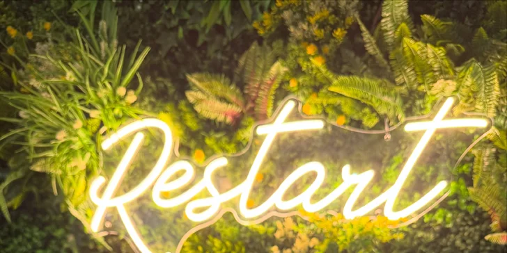 Otevřený voucher na jídlo i nápoje v nové kavárně RestArt Cafe: 500 Kč