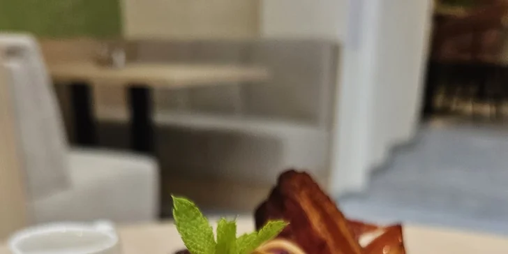 Otevřený voucher na jídlo i nápoje v nové kavárně RestArt Cafe: 500 Kč