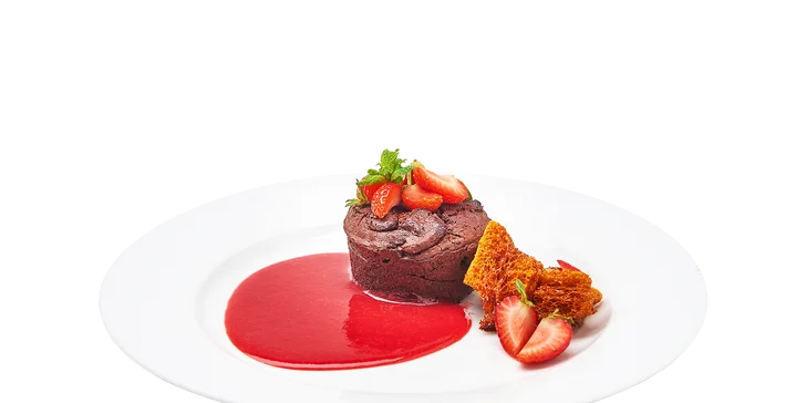 Balíčky plné romantiky pro dva: vícechodová večeře i s lahví sektu a privátním wellness