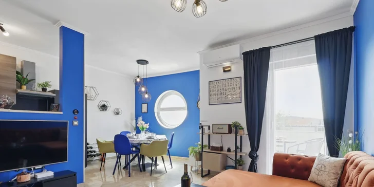 Apartmán v Chorvatsku jen 700 m od pláže, s kuchyní, klimatizací a bazénem