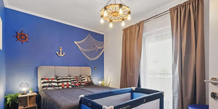 Apartmán v Chorvatsku jen 700 m od pláže, s kuchyní, klimatizací a bazénem