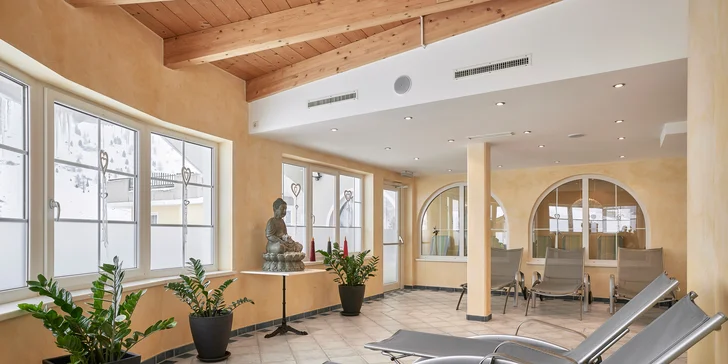 Údolí Ötztal: hotel Alpenaussicht kousek od svahu, božské výhledy, jídlo i wellness