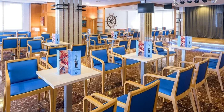 Dovolená ve Španělsku: 4* hotel s polopenzí, bazén, animace, miniklub i let
