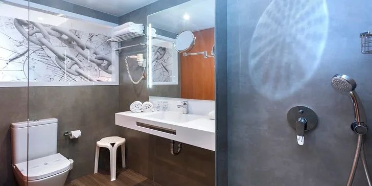 Dovolená ve Španělsku: 4* hotel s polopenzí, bazén, animace, miniklub i let