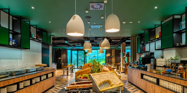 Nový moderní resort ve Sklářské Porubě: snídaně či polopenze, wellness, infinity bazén