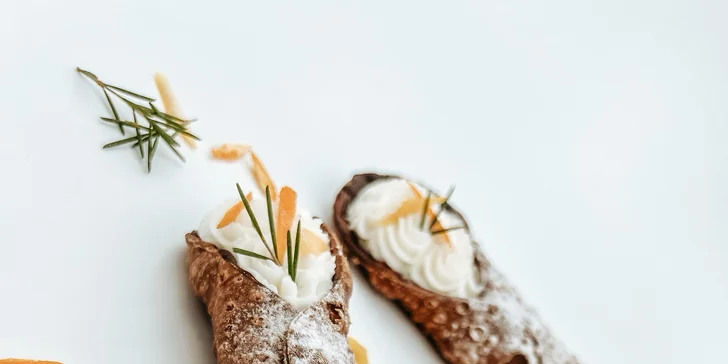 Sicilská dobrota na Masaryčce: 5x sladké cannoli s příchutí dle výběru
