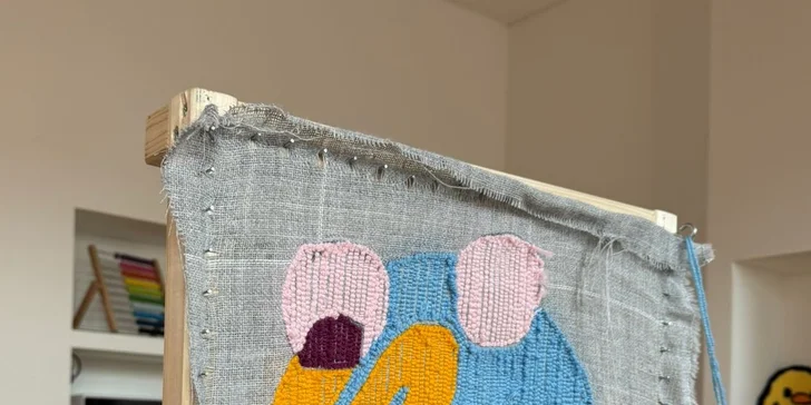 Rugmaking: zážitkový kurz tkaní vlastního koberečku, pro začátečníky i pokročilé