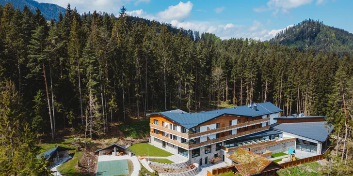 Dokonalý odpočinek v Liptovském Jánu: nový 4* spa hotel se stravou a neomezeným wellness