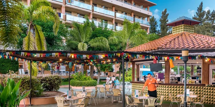 Poleťte na pobřeží Costa Dorada: 4* hotel se stravou, bazény, animační program