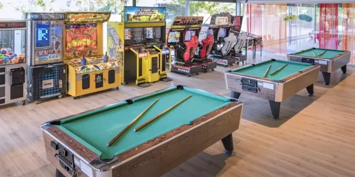 Poleťte na pobřeží Costa Dorada: 4* hotel se stravou, bazény, animační program