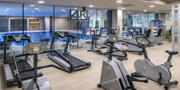 Poleťte na pobřeží Costa Dorada: 4* hotel se stravou, bazény, animační program