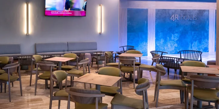 Poleťte na pobřeží Costa Dorada: 4* hotel se stravou, bazény, animační program