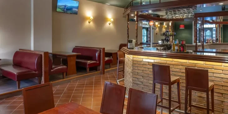 Poleťte na pobřeží Costa Dorada: 4* hotel se stravou, bazény, animační program