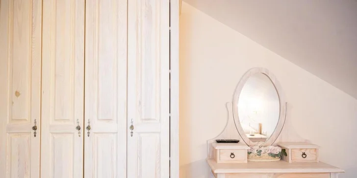 Pobyt v krásném prostředí 15 km od Bojnického zámku: polopenze, nový wellness i láhev vína