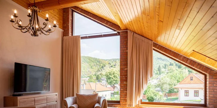 Pobyt v krásném prostředí 15 km od Bojnického zámku: polopenze, nový wellness i láhev vína