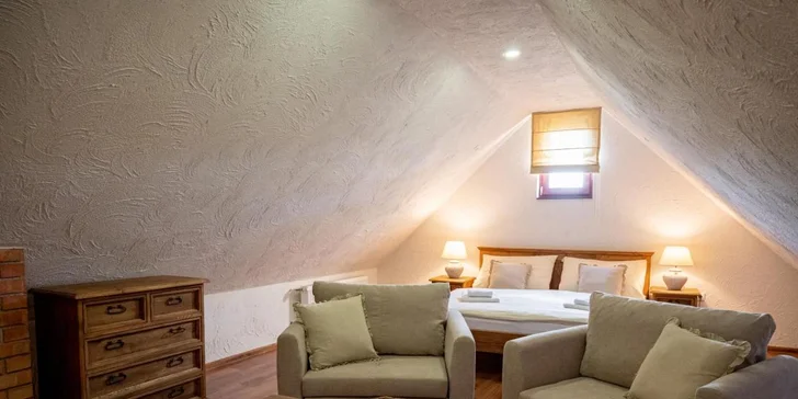 Pobyt v krásném prostředí 15 km od Bojnického zámku: polopenze, nový wellness i láhev vína