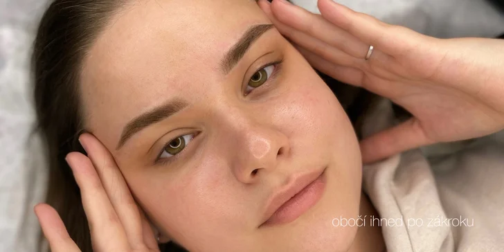 Permanentní make-up obočí pudrovou metodou nebo akvarelových rtů
