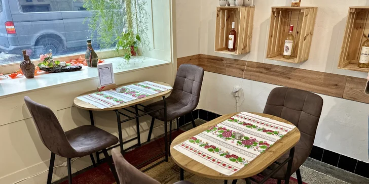 Otevřený voucher na 1000-2000 Kč do Tániny vinárny: degustace, tapas i kvalitní vína